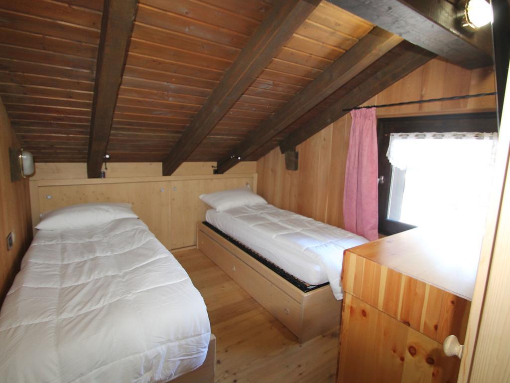 Tranquil Holiday Home In Livigno Italy Near Ski Area Екстер'єр фото