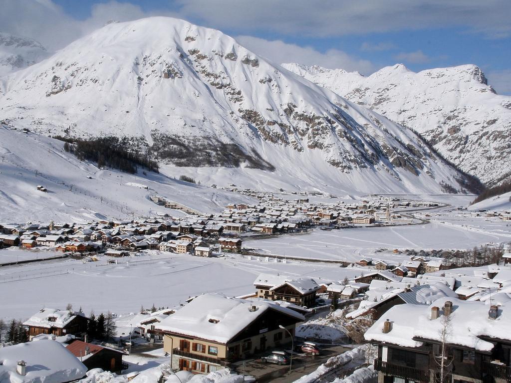 Tranquil Holiday Home In Livigno Italy Near Ski Area Екстер'єр фото